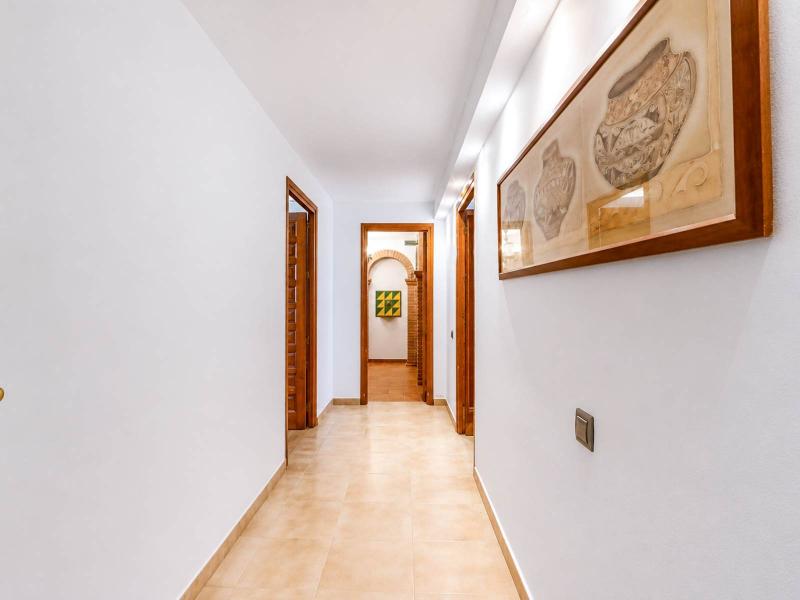 Spacious Family Home , Sitges 