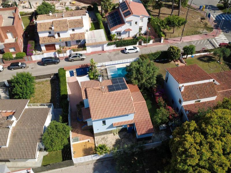 Spacious Family Home , Sitges 