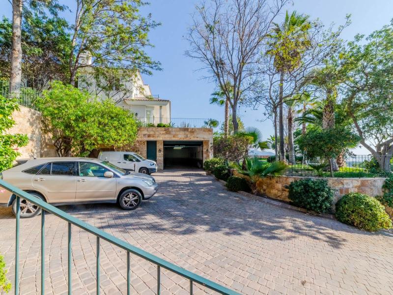 Luxury Villa for Sale in Sitges with Sea Views , Sitges 