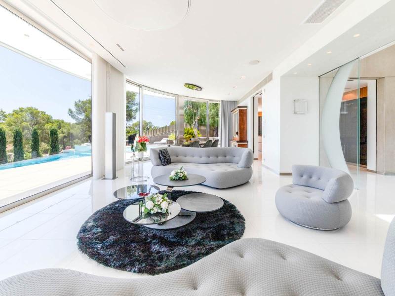 Luxury Villa for Sale in Can Girona , Sitges 