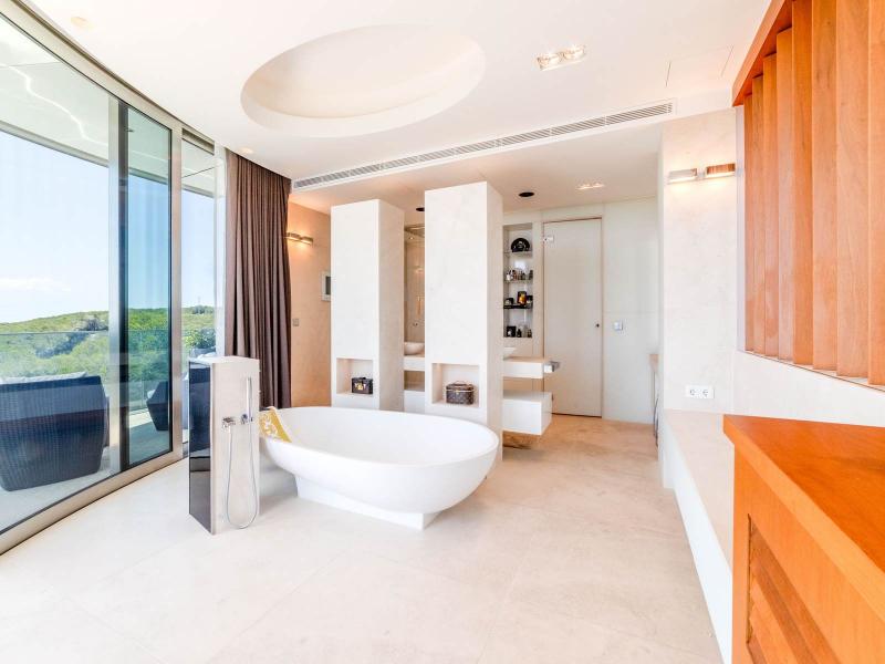 Luxury Villa for Sale in Can Girona , Sitges 