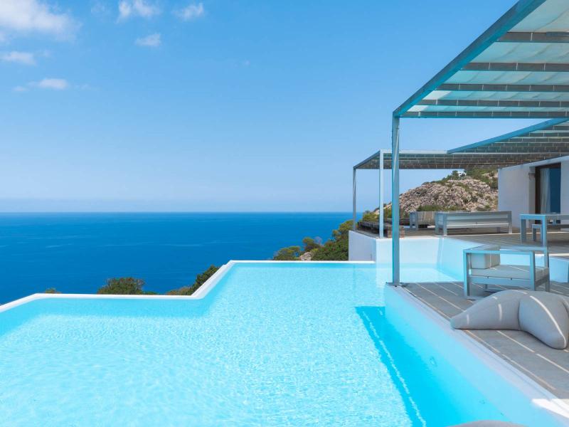 Minimalist 7-Bedroom Sea View Villa , North 