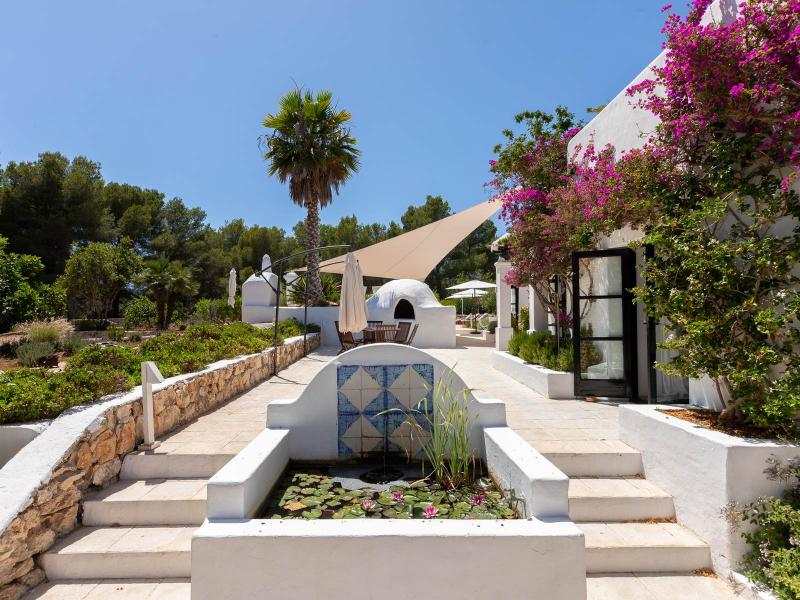 Authentic Luxury Finca for Sale Near Ibiza Golf , East , Santa Eulària des Riu 