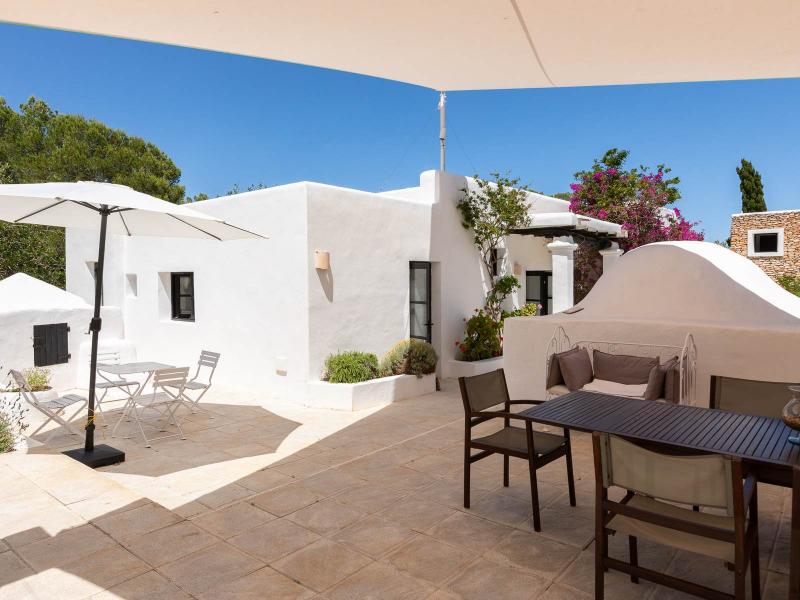 Authentic Luxury Finca for Sale Near Ibiza Golf , East , Santa Eulària des Riu 