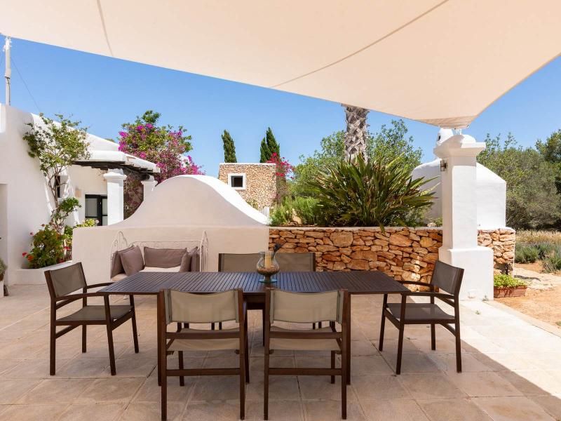Authentic Luxury Finca for Sale Near Ibiza Golf , East , Santa Eulària des Riu 