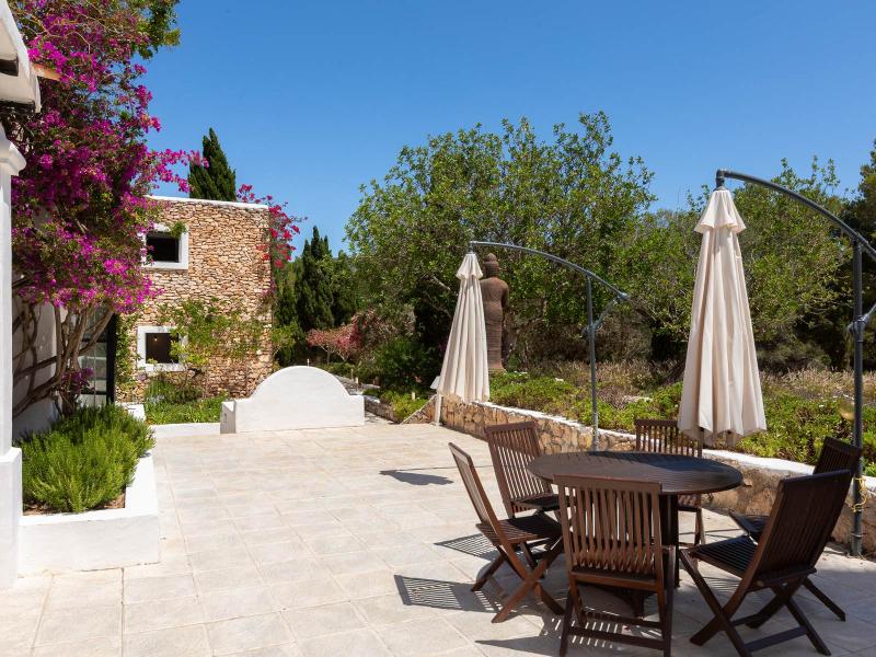 Authentic Luxury Finca for Sale Near Ibiza Golf , East , Santa Eulària des Riu 