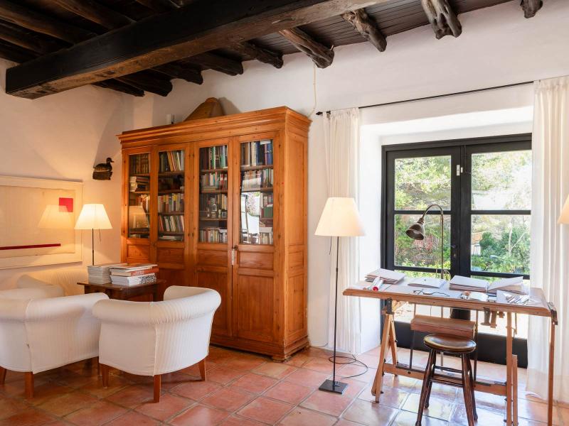 Authentic Luxury Finca for Sale Near Ibiza Golf , East , Santa Eulària des Riu 