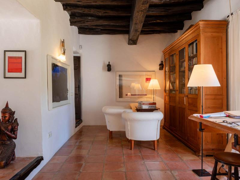 Authentic Luxury Finca for Sale Near Ibiza Golf , East , Santa Eulària des Riu 