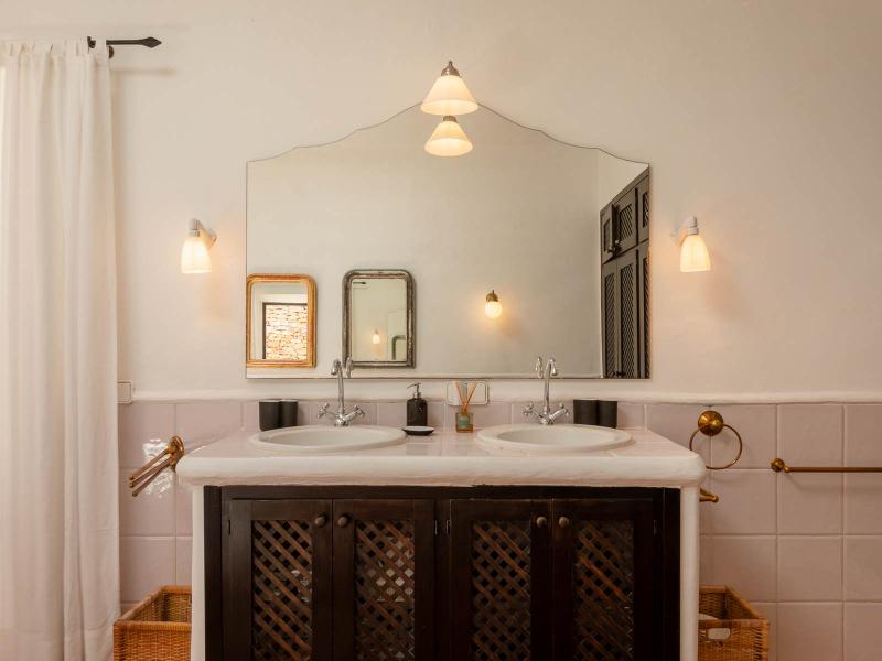 Authentic Luxury Finca for Sale Near Ibiza Golf , East , Santa Eulària des Riu 