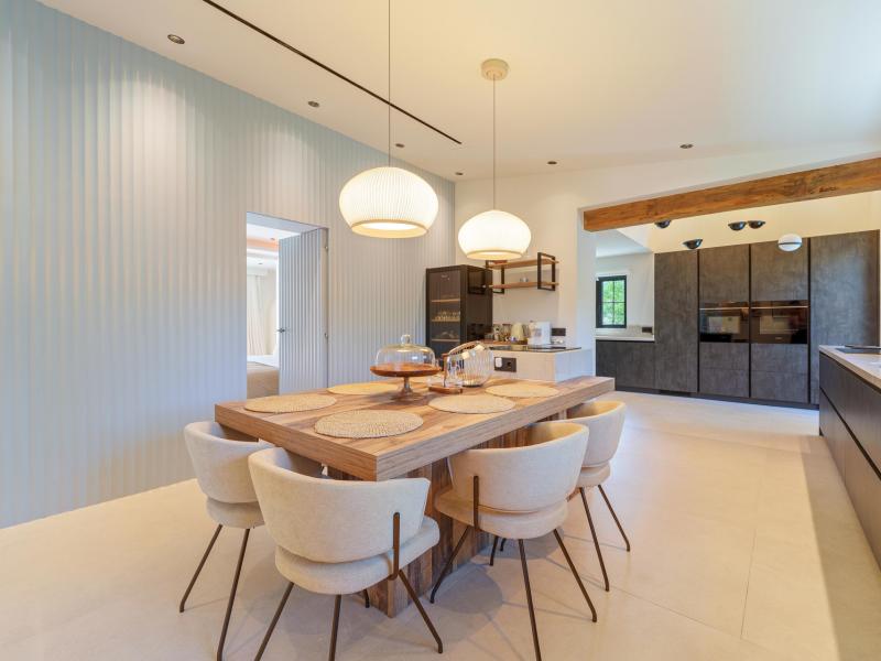 Contemporary Luxury Villa for Sale Near Puerto Banús, Marbella , Nueva Andalucia , Puerto Banus 