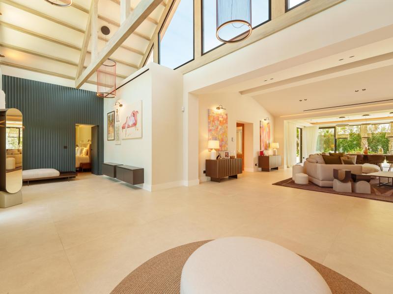 Contemporary Luxury Villa for Sale Near Puerto Banús, Marbella , Nueva Andalucia , Puerto Banus 