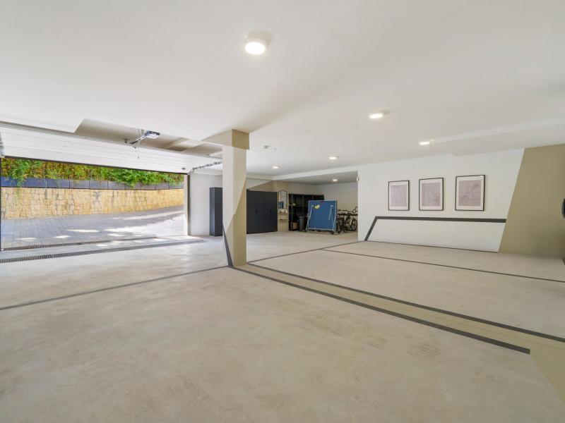 Luxury Villa for Sale in Altos de Puente Romano, Marbella Golden Mile , Marbella 