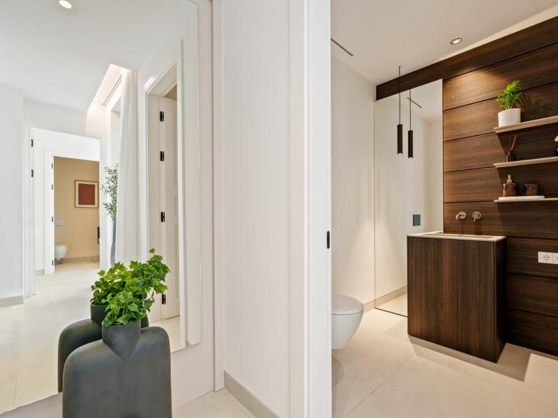 Contemporary Luxury Villa for Sale in La Quinta, Marbella , Benahavis 