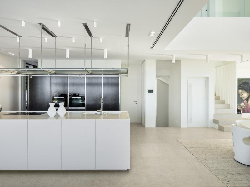 Luxury Contemporary Villa for Sale in La Quinta, Marbella , Benahavis 