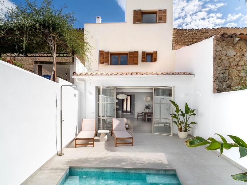 Designer Townhouse for Sale in Artà Mallorca , Arta 