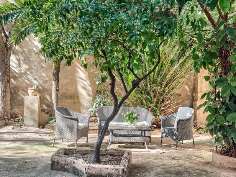 Luxury Apartment for Sale in Palma Mallorca Old Town with Private Garden , Palma 
