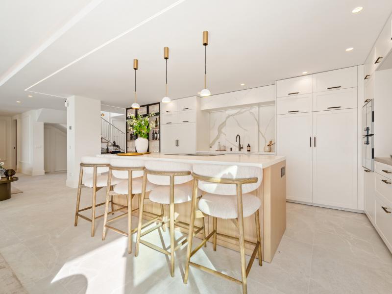 Modern Mediterranean Villa for Sale in La Quinta, Marbella , Benahavis 