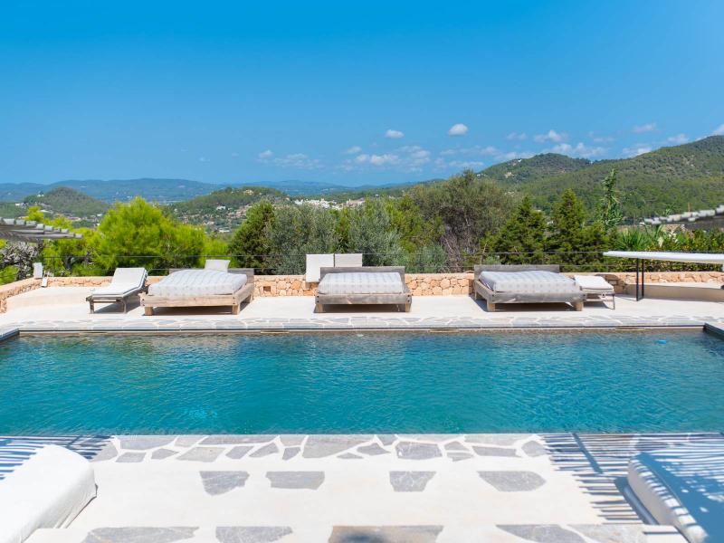 Renovated finca with 7 en-suite bedrooms, sea views, pool, and tourist rental licence for sale , Ibiza , San Jose 