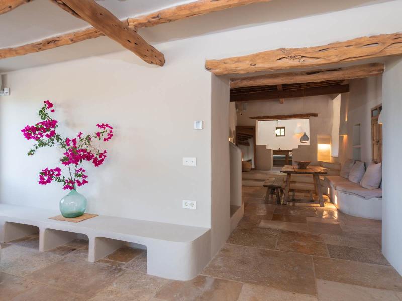 Renovated finca with 7 en-suite bedrooms, sea views, pool, and tourist rental licence for sale , Ibiza , San Jose 