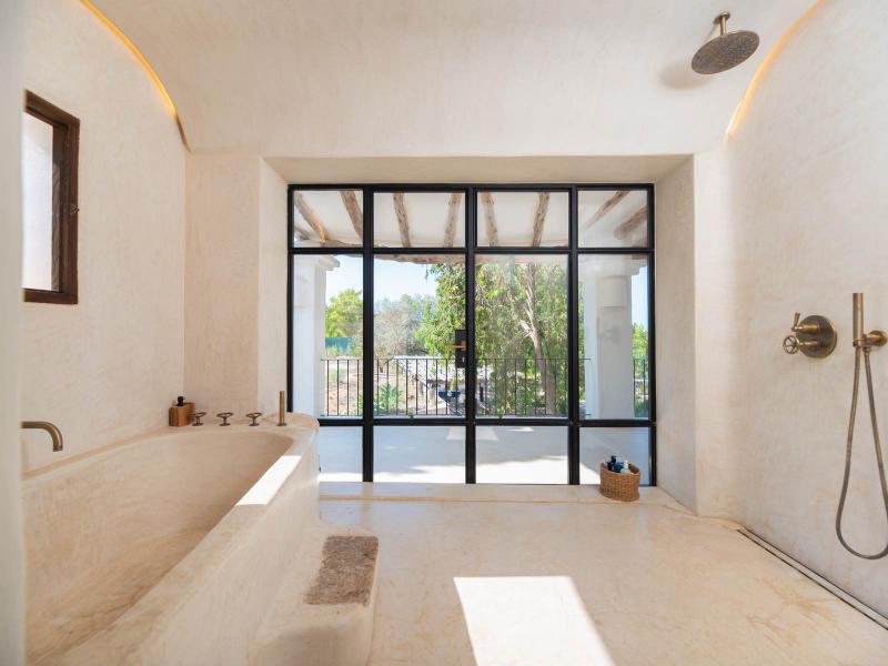 Renovated finca with 7 en-suite bedrooms, sea views, pool, and tourist rental licence for sale , Ibiza , San Jose 