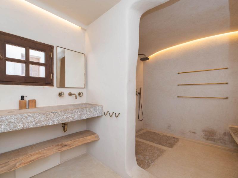 Renovated finca with 7 en-suite bedrooms, sea views, pool, and tourist rental licence for sale , Ibiza , San Jose 