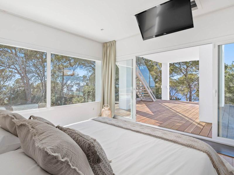 Luxury Minimalist Villas for Sale in Ibiza , Sant Josep de sa Talaia 