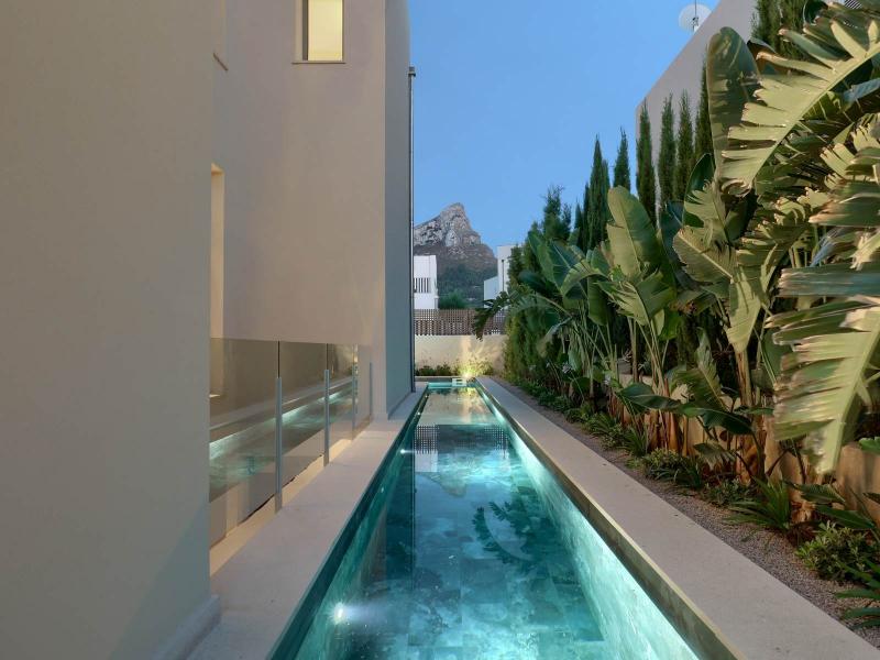 Contemporary Luxury Villa for Sale in Colònia de Sant Pere, Mallorca , East 