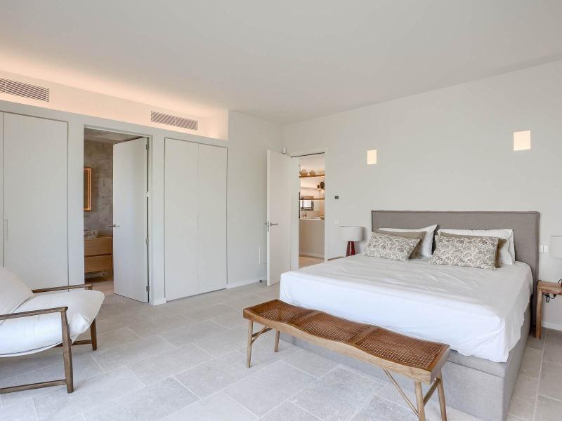 Contemporary Luxury Villa for Sale in Colònia de Sant Pere, Mallorca , East 