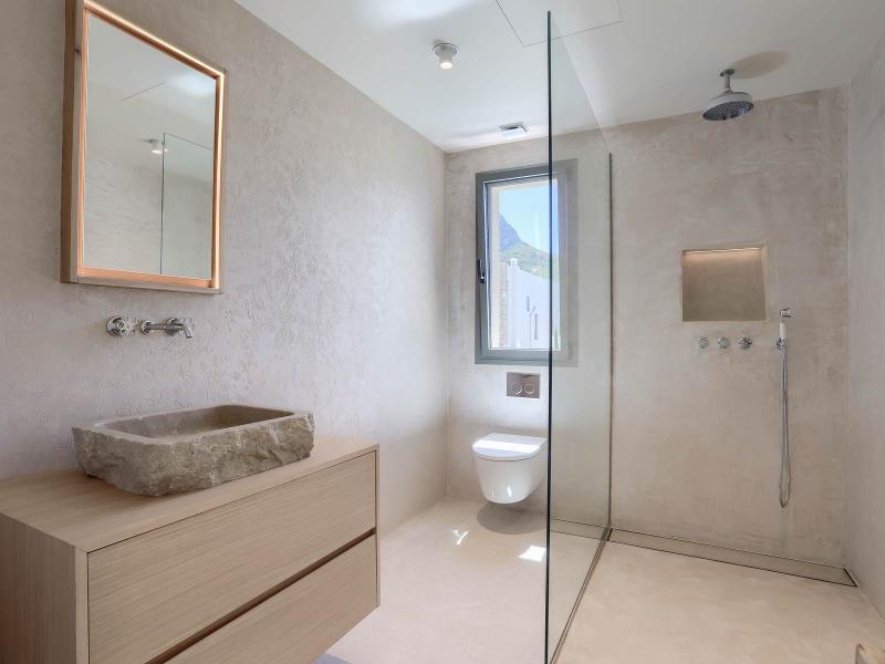 Contemporary Luxury Villa for Sale in Colònia de Sant Pere, Mallorca , East 
