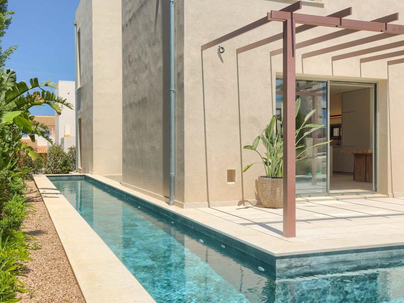 Contemporary Luxury Villa for Sale in Colònia de Sant Pere, Mallorca , East 