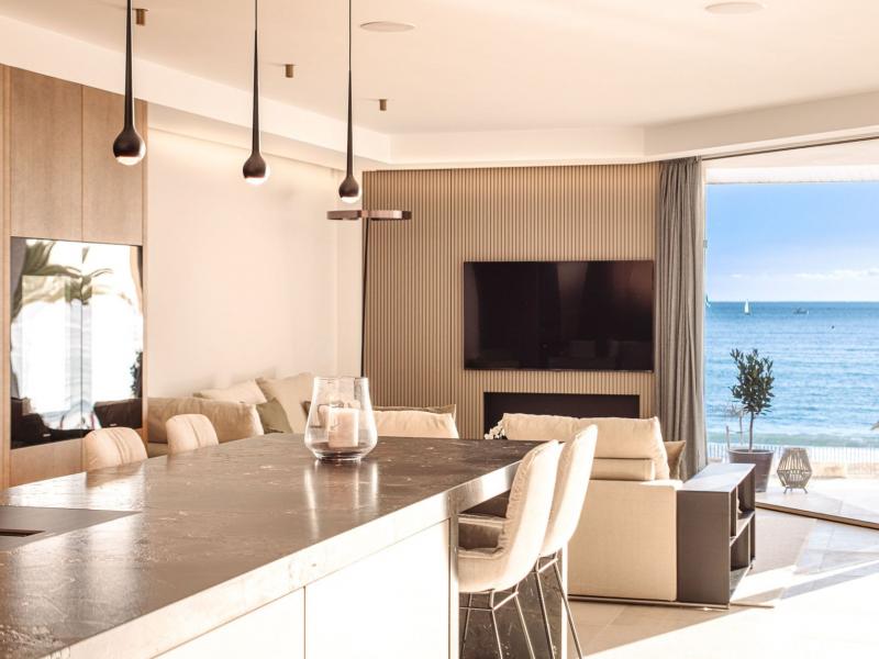 Ground-Level Sea Front Apartment for Sale in Portixol, Palma , Illes Balears , Palma 