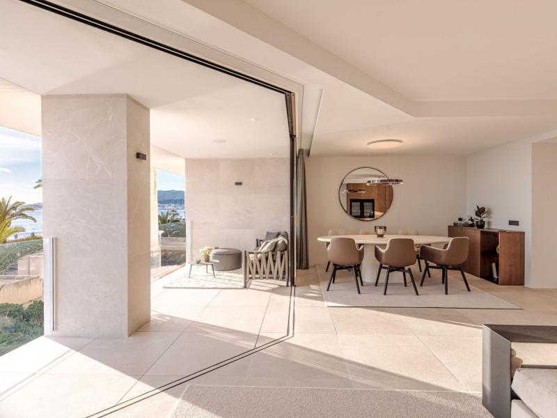 Ground-Level Sea Front Apartment for Sale in Portixol, Palma , Illes Balears , Palma 