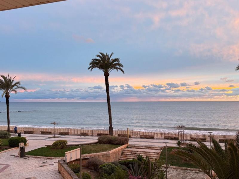 Ground-Level Sea Front Apartment for Sale in Portixol, Palma , Illes Balears , Palma 