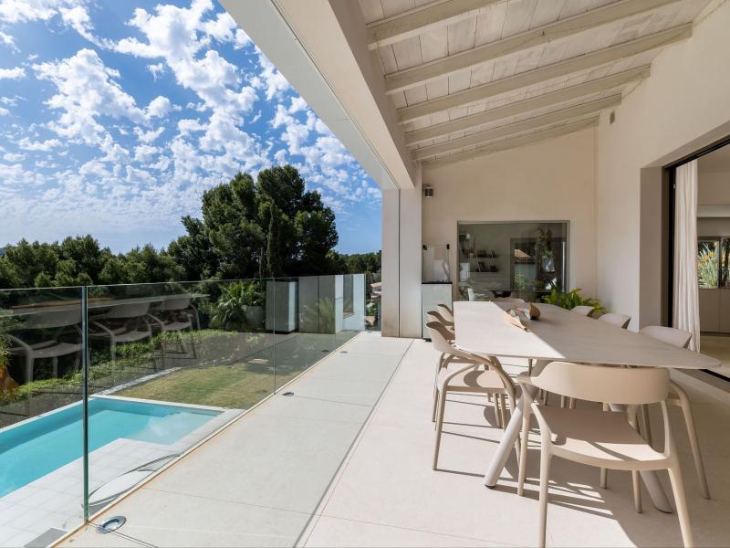 Villa for sale in Mallorca - Camp de Mar , Andratx , Illes Balears 