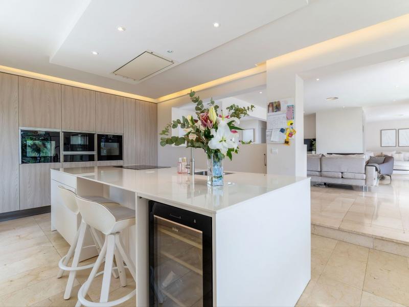 Villa for sale in Mallorca - Camp de Mar , Andratx , Illes Balears 