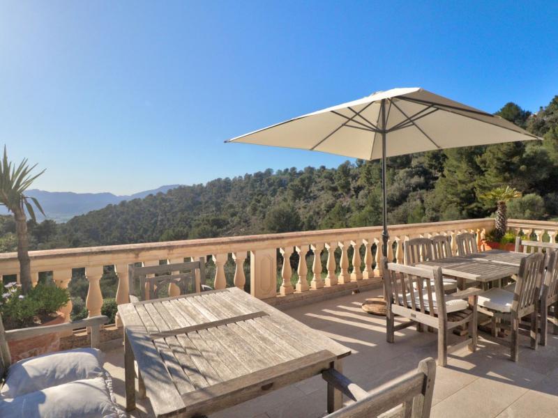 Private Villa for Sale in the Protected Area of Son Font - Mallorca , Andratx , Illes Balears 