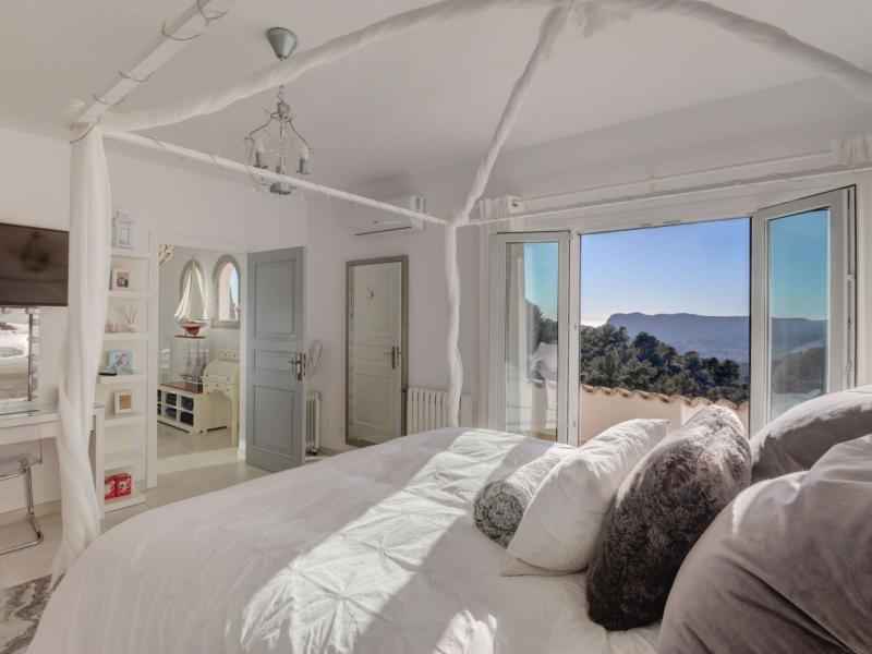 Private Villa for Sale in the Protected Area of Son Font - Mallorca , Andratx , Illes Balears 