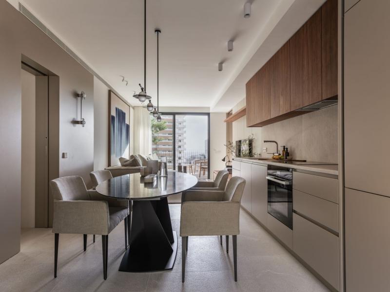 Modern Apartment with Sea Views and Private Pool in Cala Major , Illes Balears , Palma 