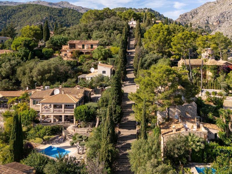 Traditional Stone Villa for Sale in Pollença - Mallorca , Illes Balears , Pollensa 