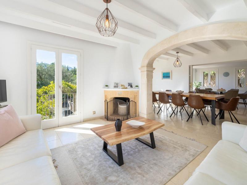 Traditional Stone Villa for Sale in Pollença - Mallorca , Illes Balears , Pollensa 