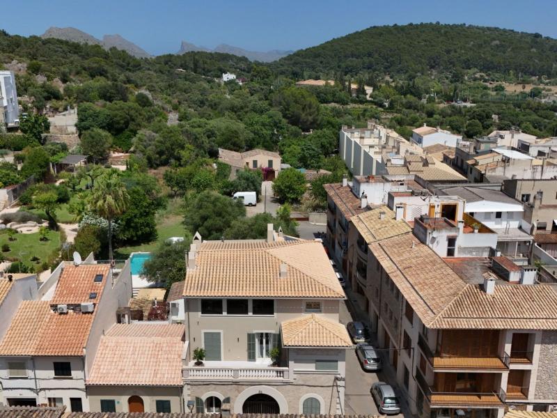 Beautifully Renovated House for sale in Mallorca - Pollença , Illes Balears , Pollensa 