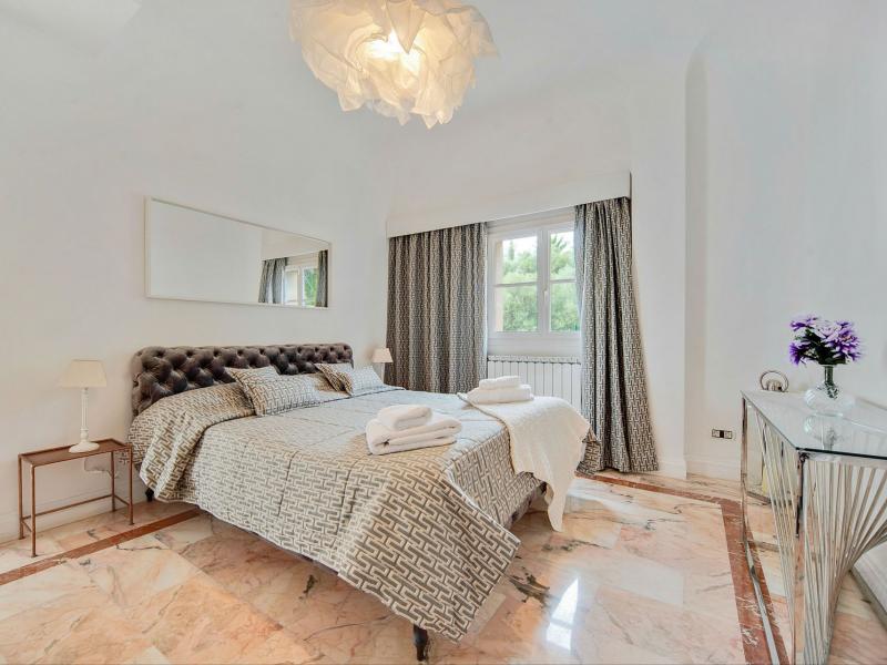 Impressive 6 Bedroom Villa for Sale in Son Vida - Palma de Mallorca , Illes Balears , Palma 