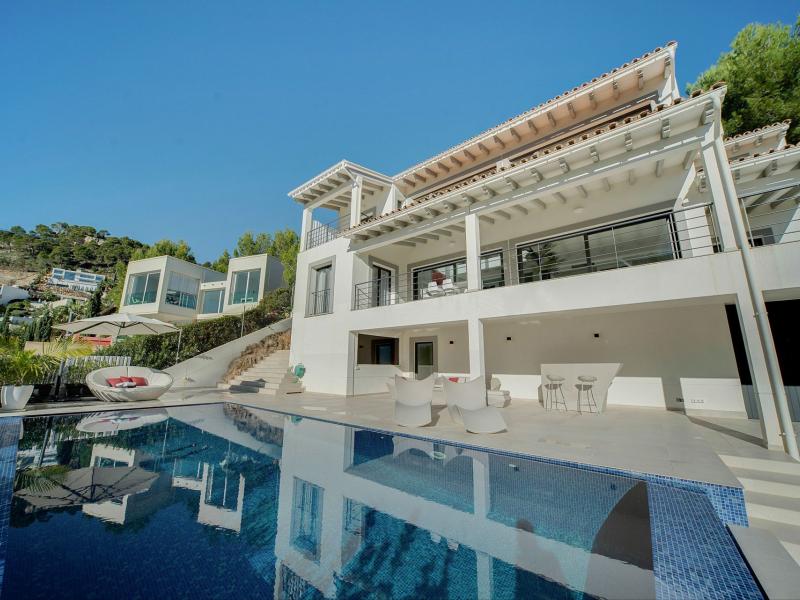 Impressive 6 Bedroom Villa for Sale in Son Vida - Palma de Mallorca , Illes Balears , Palma 