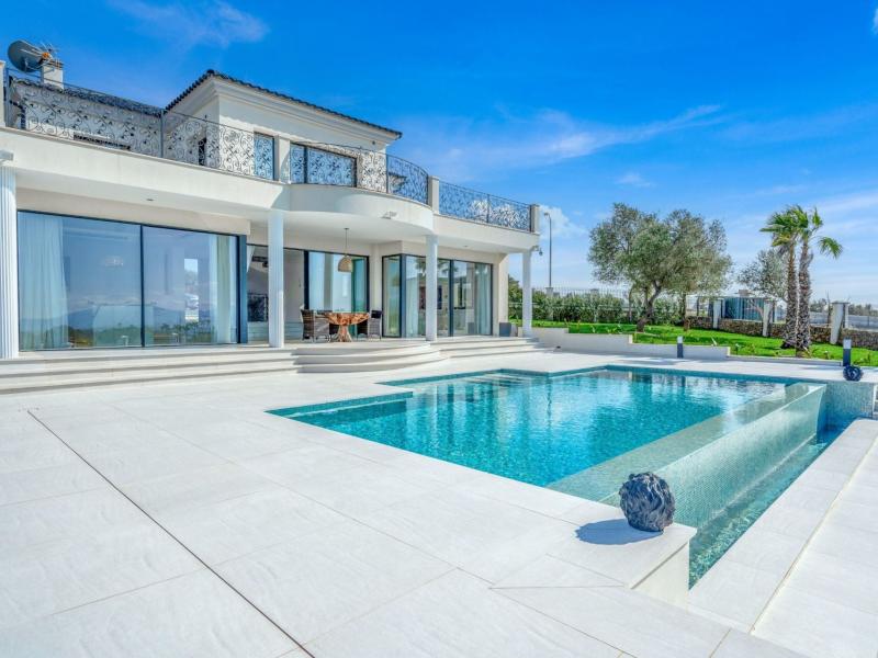 Exceptional Villa with Panoramic Views for Sale in Palma de Mallorca , Illes Balears , Palma 