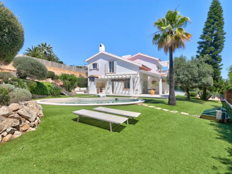 Luxury villa in a prime location in Santa Ponsa with sea views , Illes Balears , Santa Ponca 