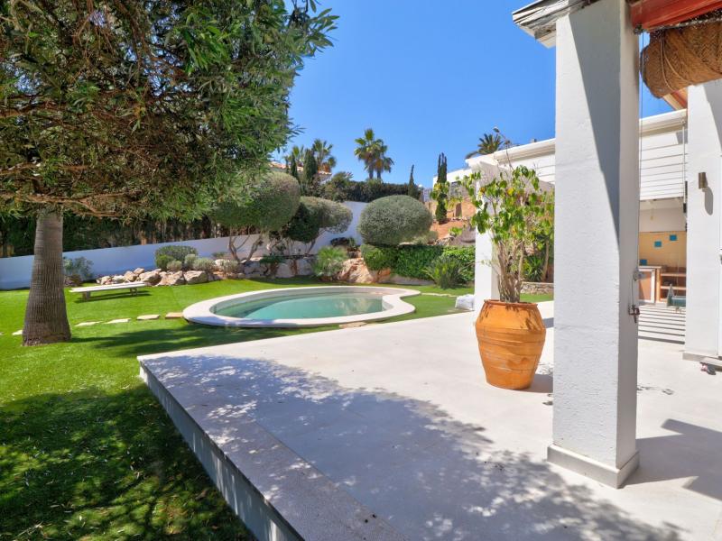 Luxury villa in a prime location in Santa Ponsa with sea views , Illes Balears , Santa Ponca 