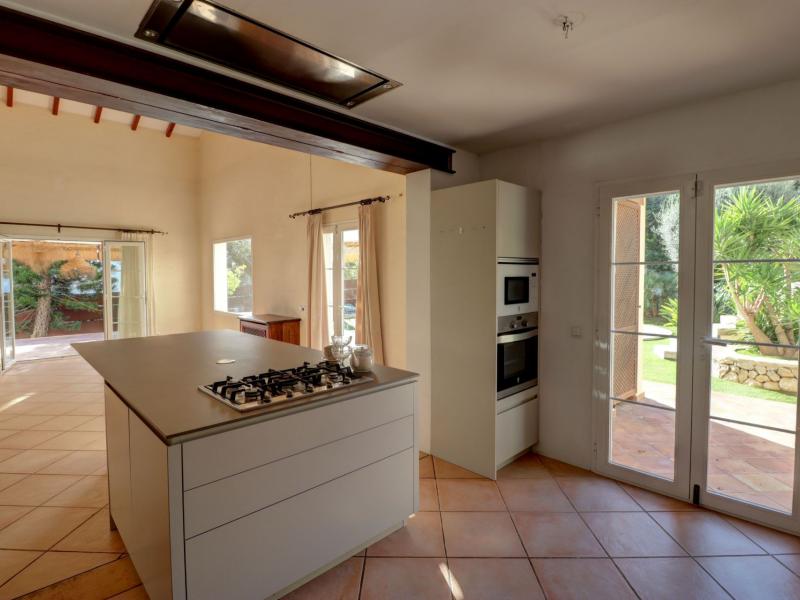 Luxury villa in a prime location in Santa Ponsa with sea views , Illes Balears , Santa Ponca 