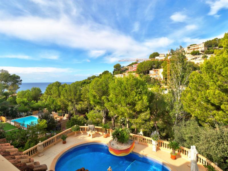 Luxury Coastal villa for sale in Costa de la Calma - Mallorca , Calvia , Illes Balears 