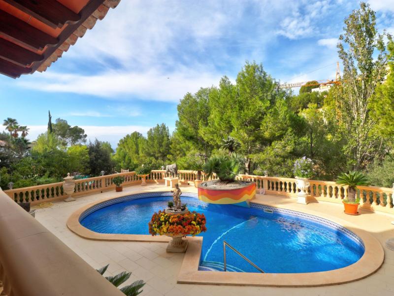 Luxury Coastal villa for sale in Costa de la Calma - Mallorca , Calvia , Illes Balears 
