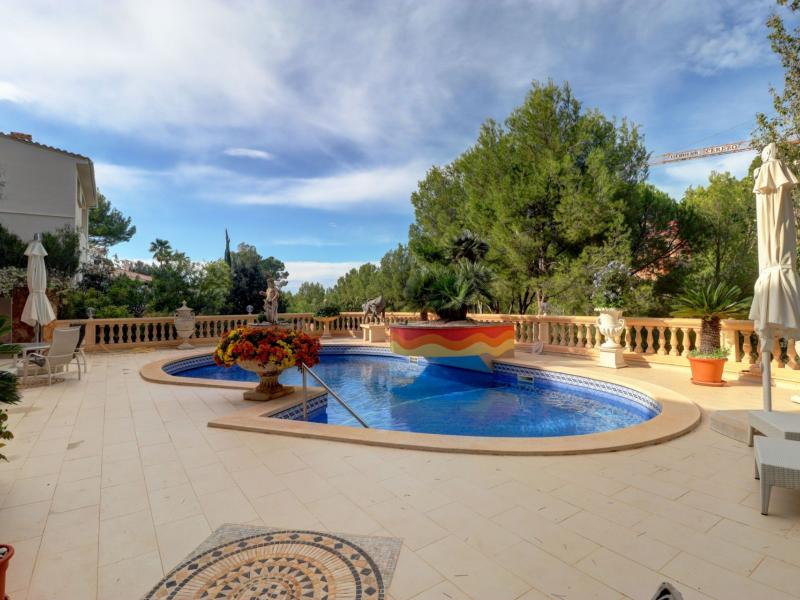 Luxury Coastal villa for sale in Costa de la Calma - Mallorca , Calvia , Illes Balears 